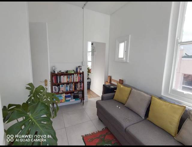 1 BEDROOM PROPERTY TO RENT IN RONDEBOSCH